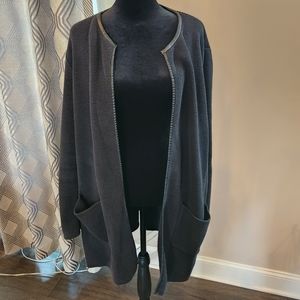 Ann Taylor sweater 🖤